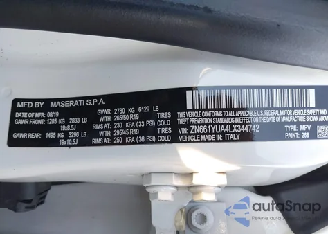 2020 Maserati Levante S z USA, uszkodzony, nr VIN ZN661YUA4LX344742